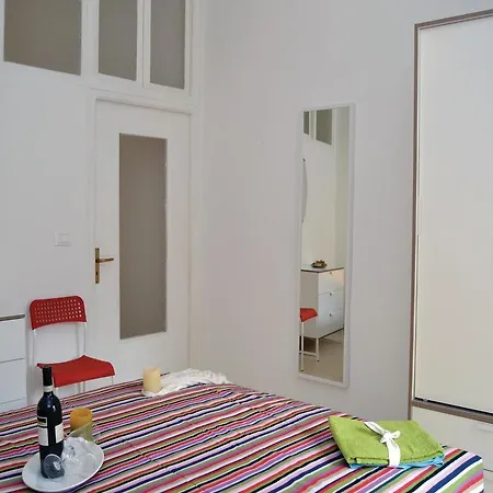 One-bedroom In Im * San Remo