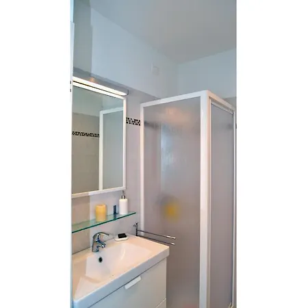 Apartman One-bedroom In Im San Remo